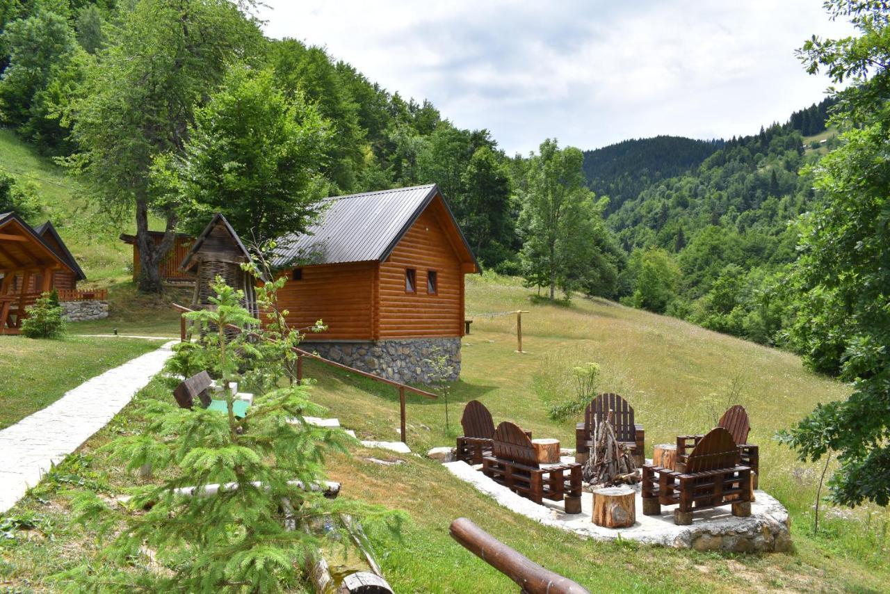 Gradine - Katun Kamp Villa Plav Kültér fotó