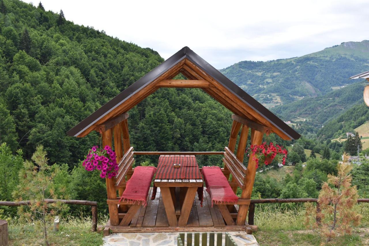 Gradine - Katun Kamp Villa Plav Kültér fotó